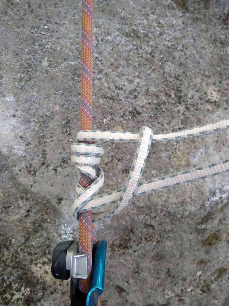 ロープを登る スリングを使って